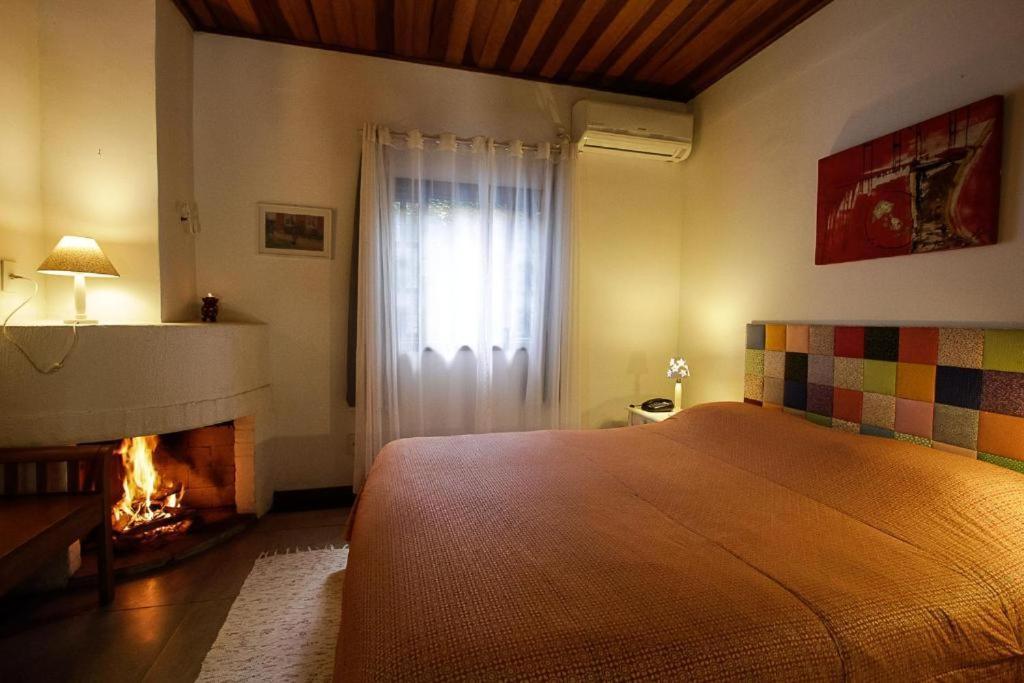Hotel Pequena Suecia Penedo  Zimmer foto